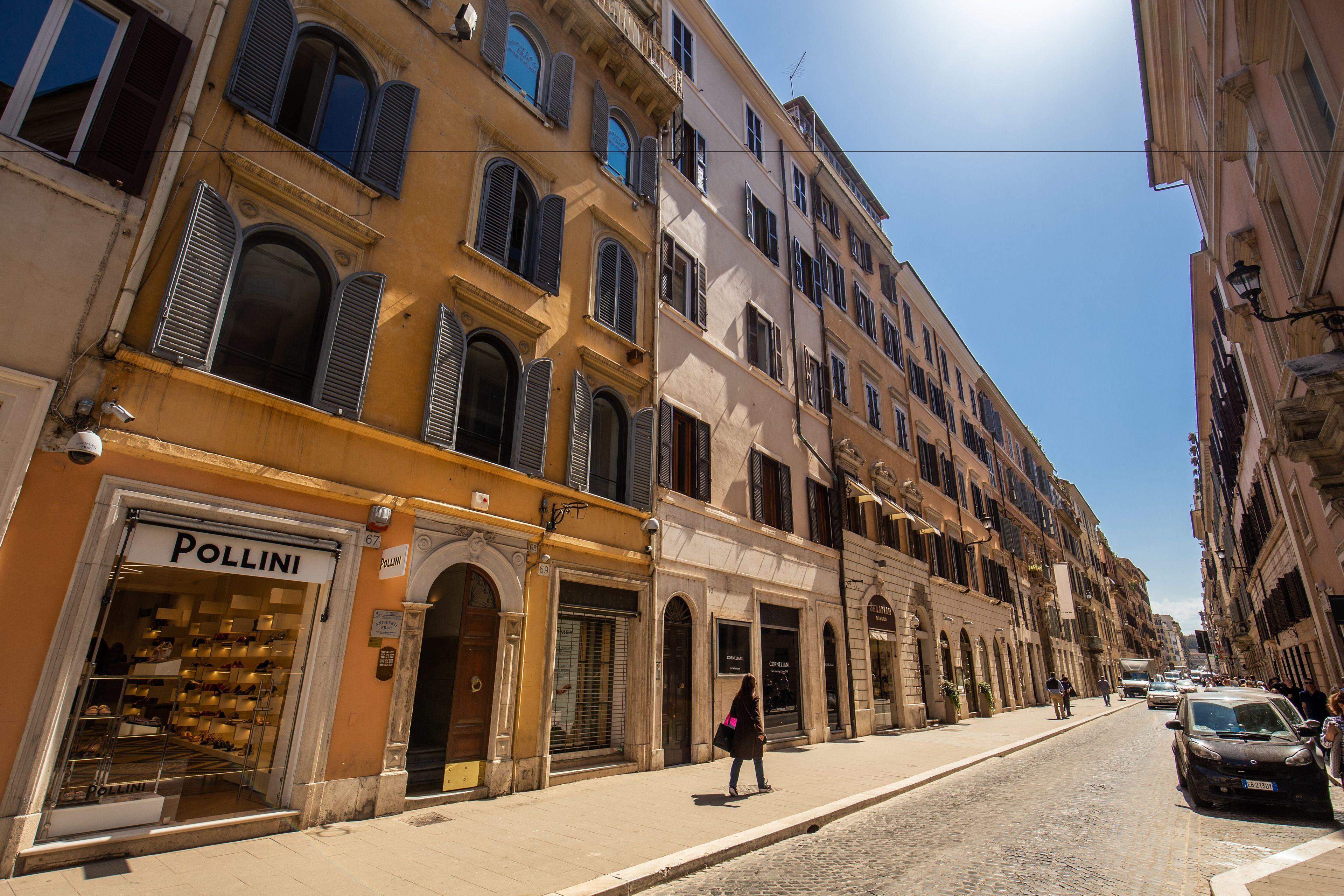 Piazza Di Spagna Comfort Rooms — Foto 1